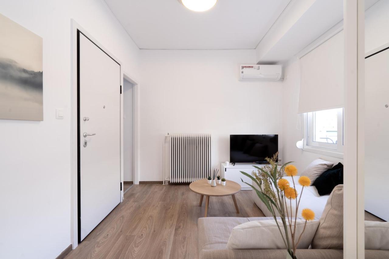 Athens Hideout Apt, Big Rooftop With City View Daire Dış mekan fotoğraf