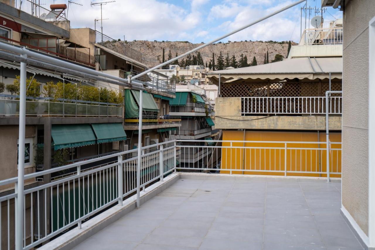 Athens Hideout Apt, Big Rooftop With City View Daire Dış mekan fotoğraf