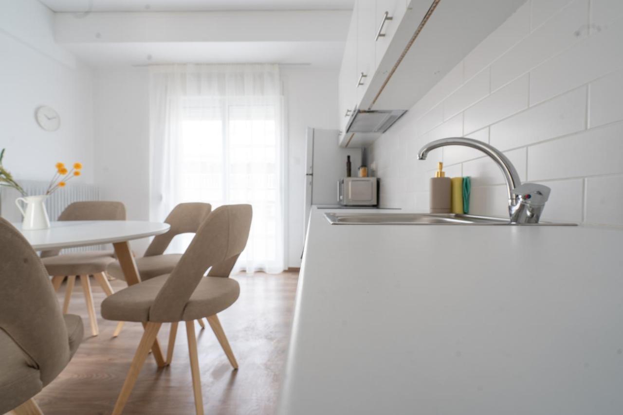 Athens Hideout Apt, Big Rooftop With City View Daire Dış mekan fotoğraf